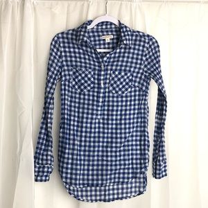 Merona Women's XS Blue and White Checkered Plaid 1/2 Button Down Shirt Cotton